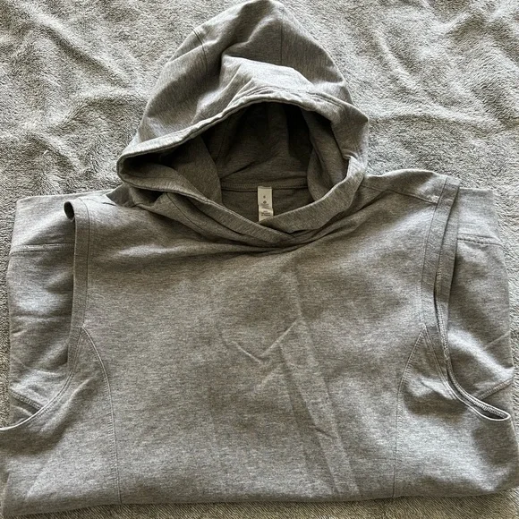 Lululemon Hooded Pullover Vest - Picture 2 of 5